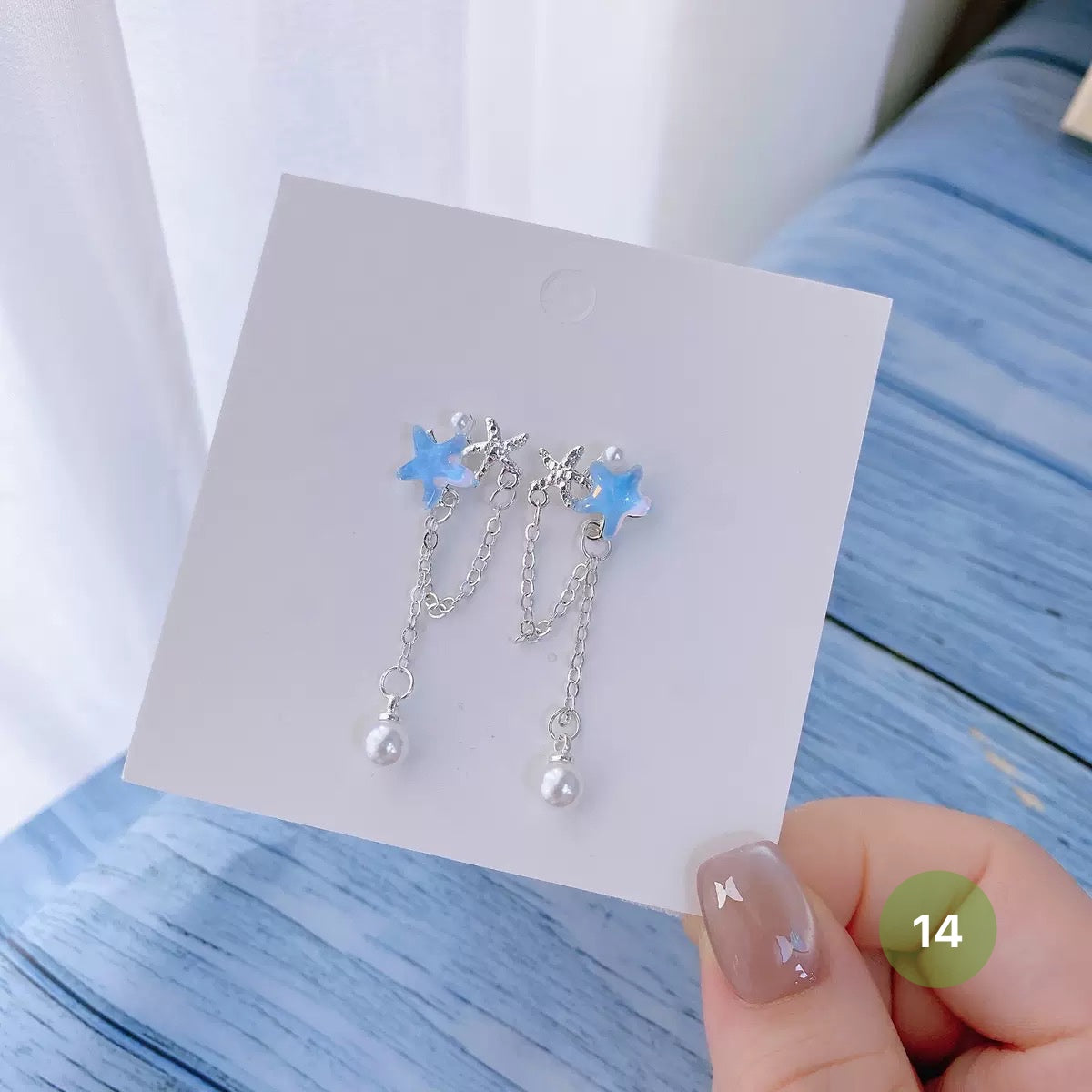 New Dainty Dangle Earrings