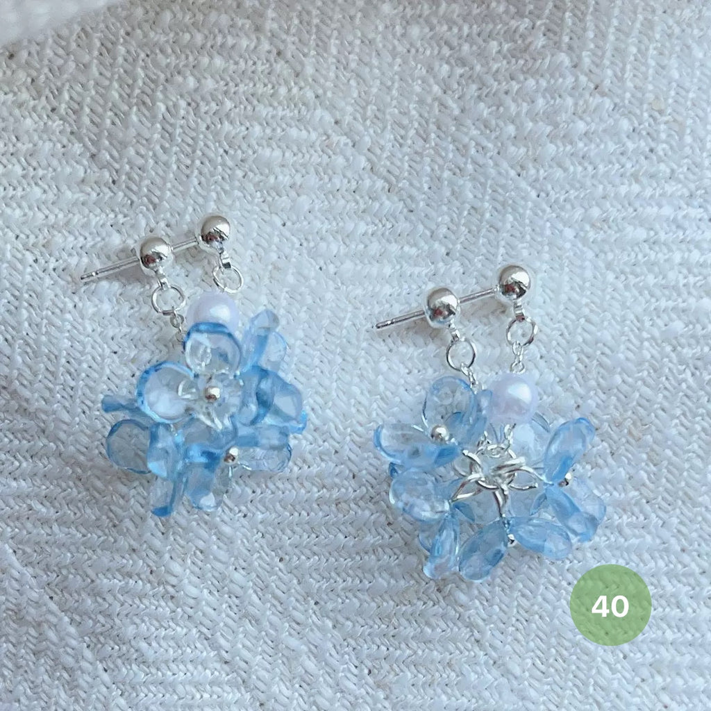 New Dainty Dangle Earrings