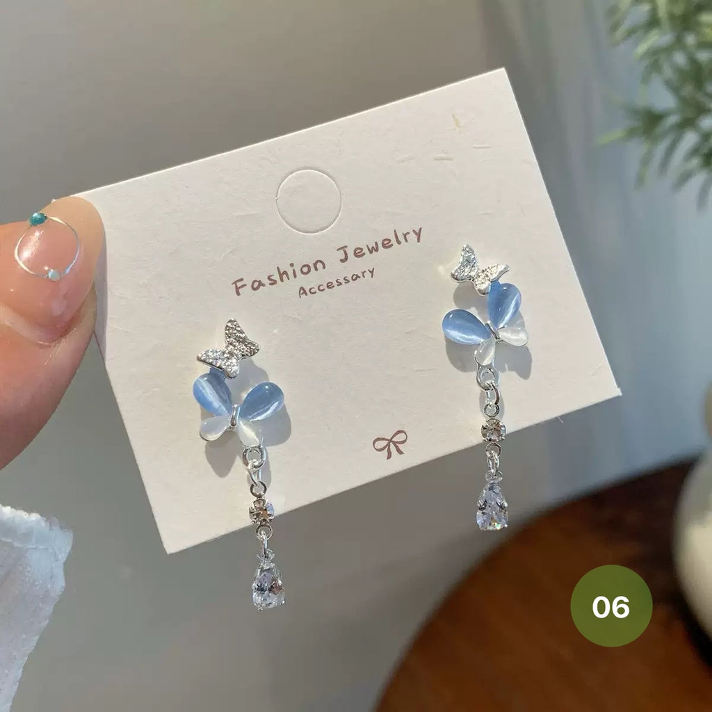 New Dainty Dangle Earrings