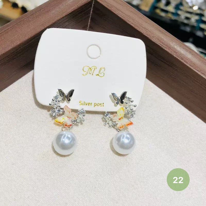 New Dainty Dangle Earrings