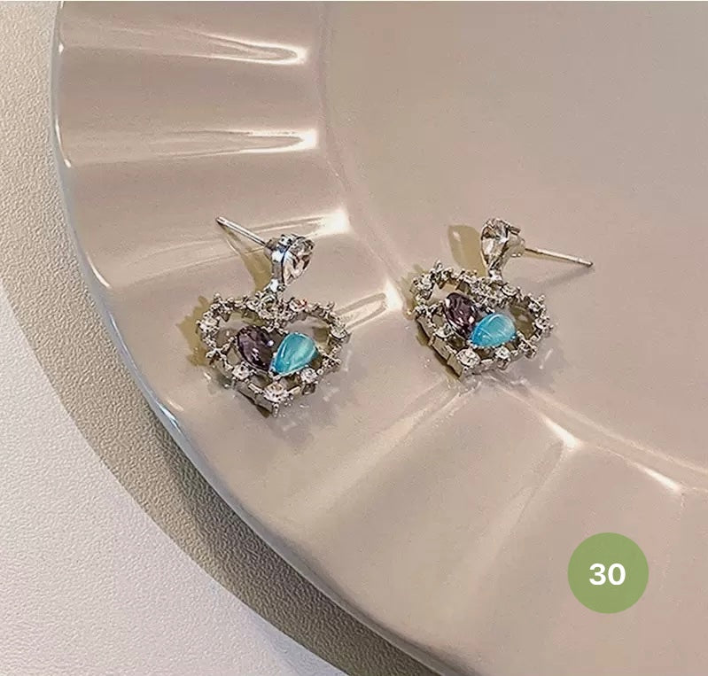 New Dainty Dangle Earrings