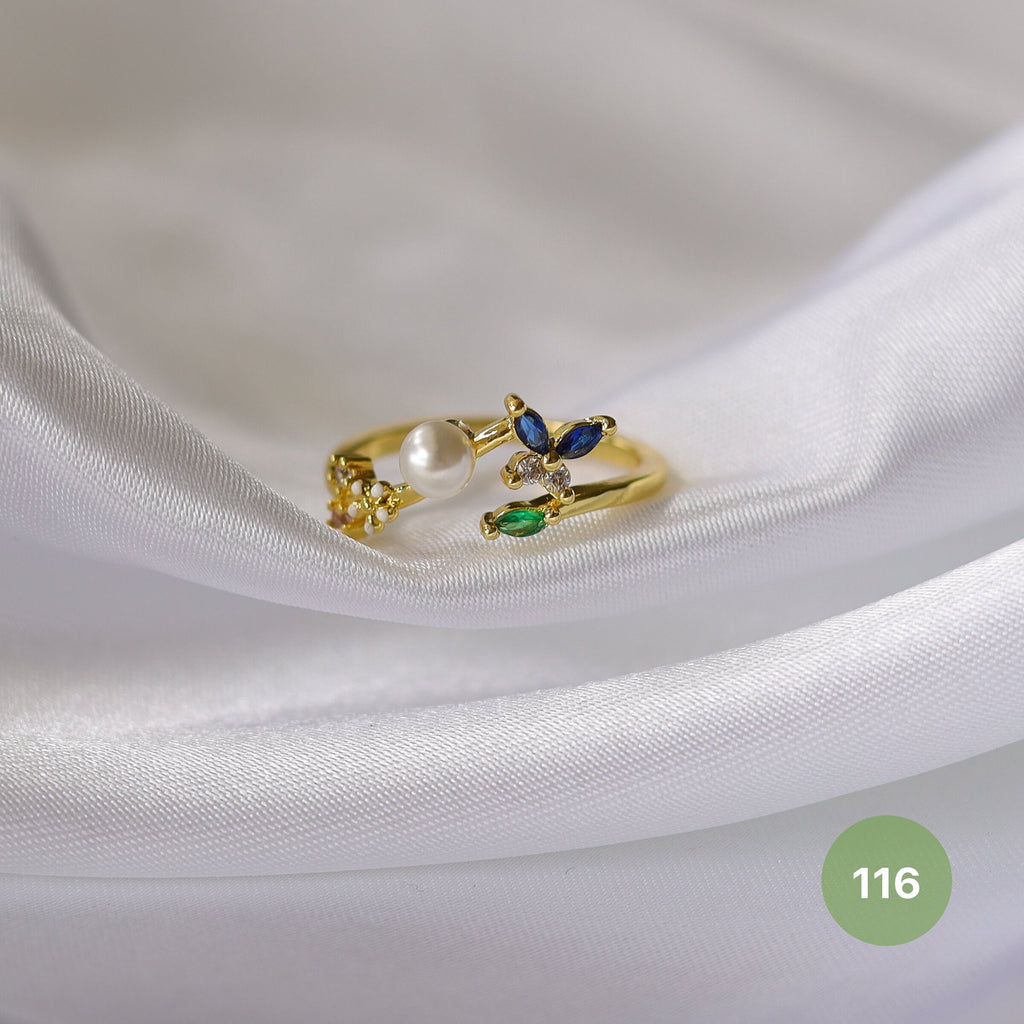 Dainty Rings - golden and silver