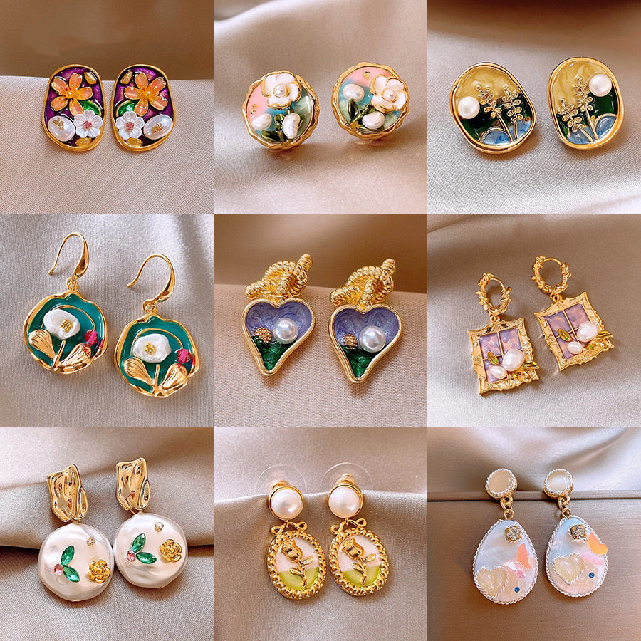 Vintage Oil Painting Style Earrings