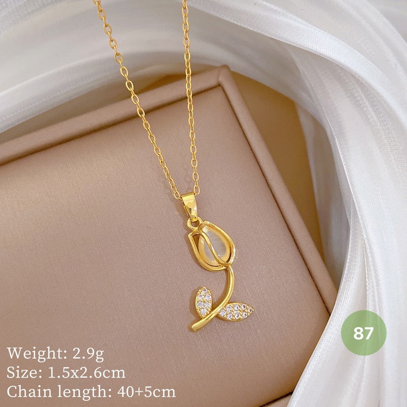 Shiny Golden Necklace