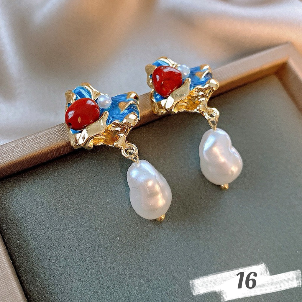 Vintage Oil Painting Style Earrings