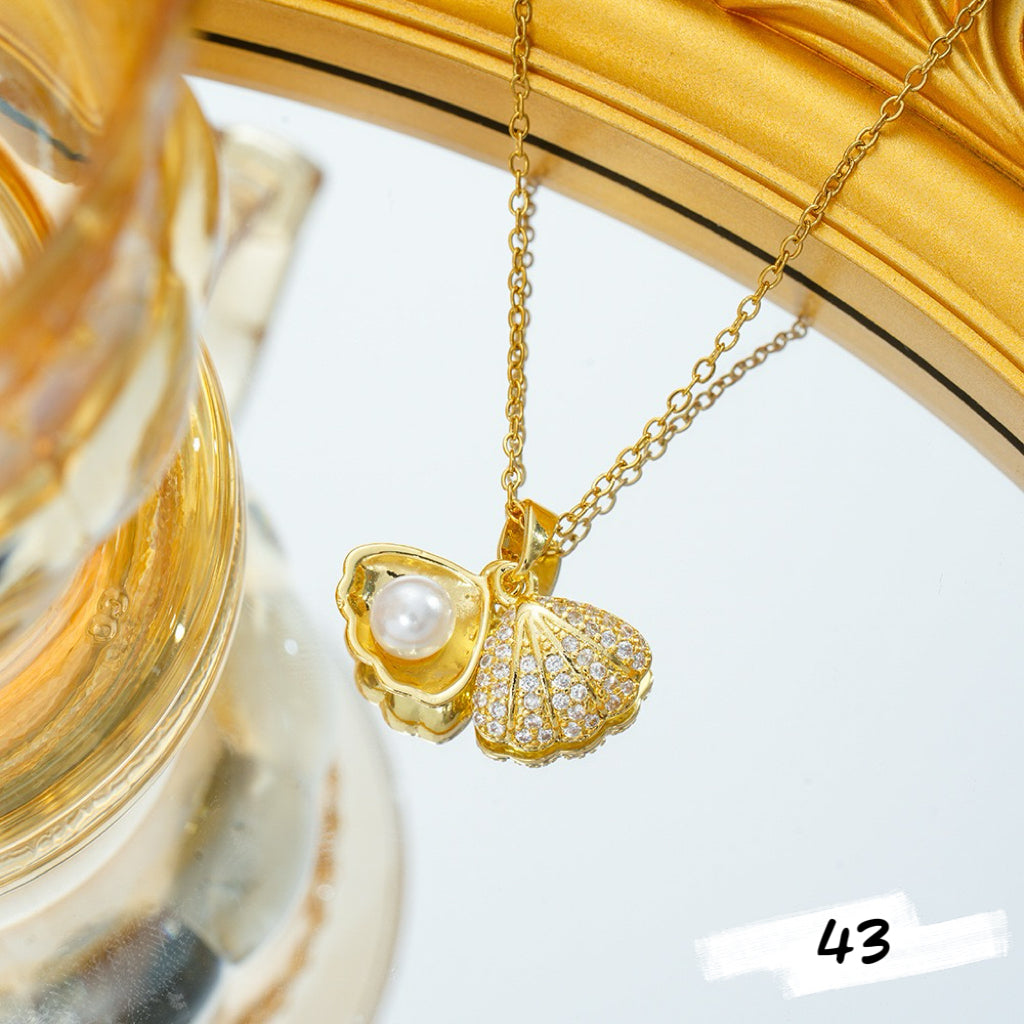 Shiny Stylish Necklace