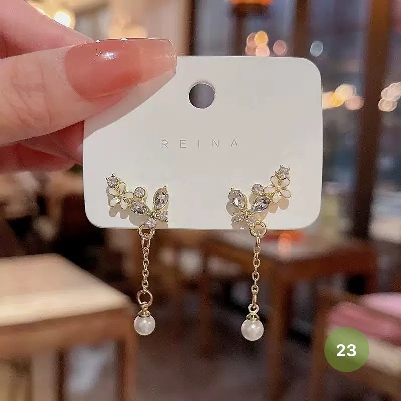 New Dainty Dangle Earrings