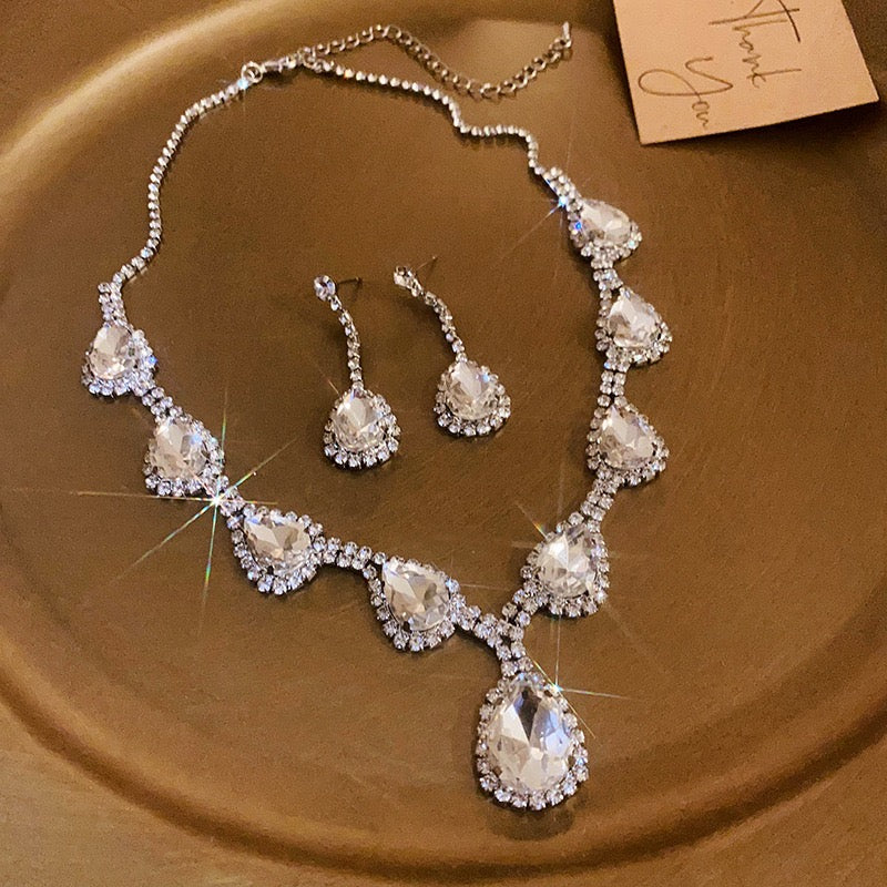 Fancy Shiny Jewelry Set