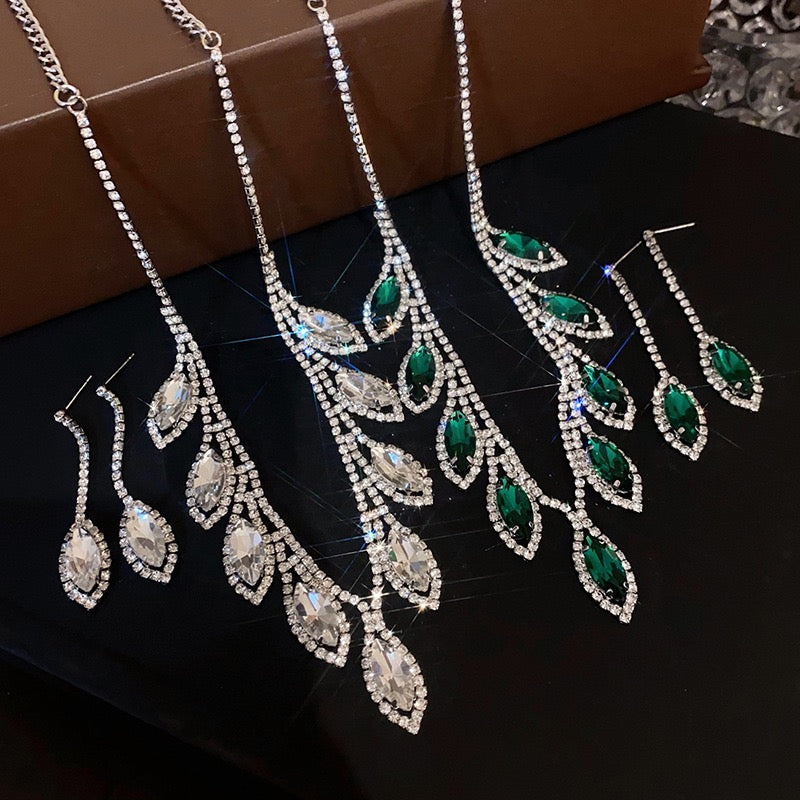Fancy Shiny Jewelry Set