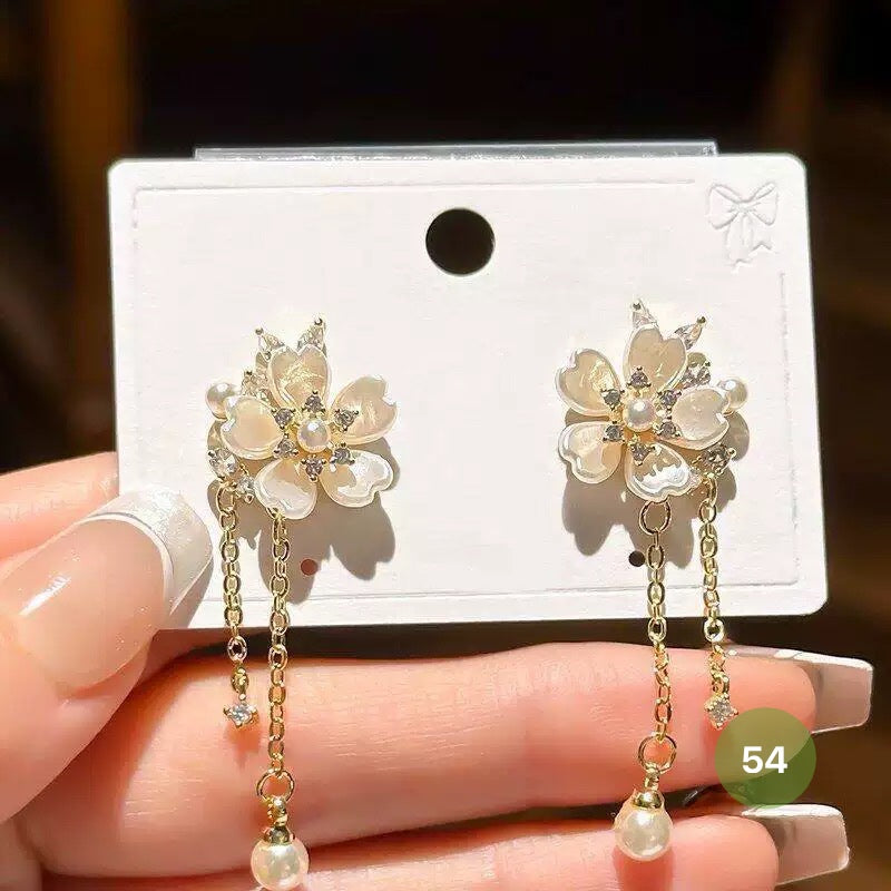 New Dainty Dangle Earrings