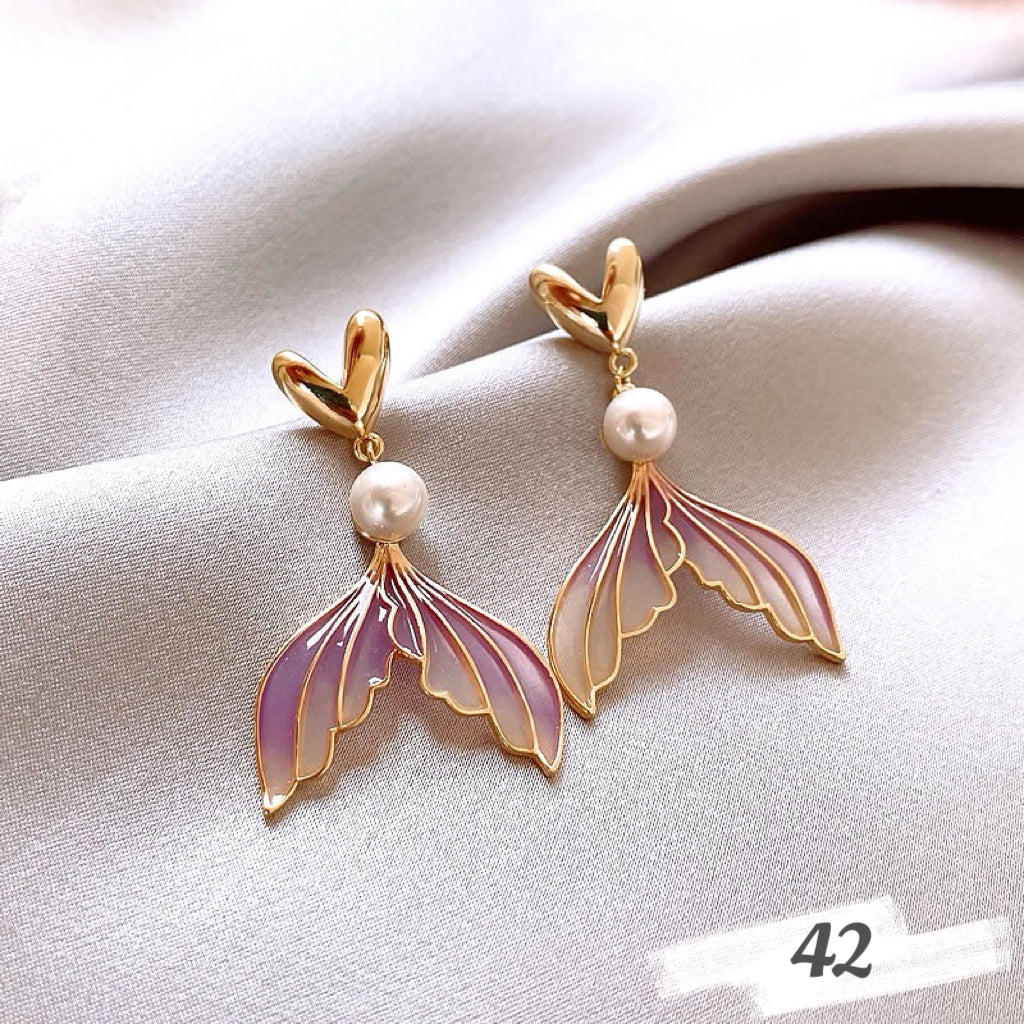 Vintage Oil Painting Style Earrings