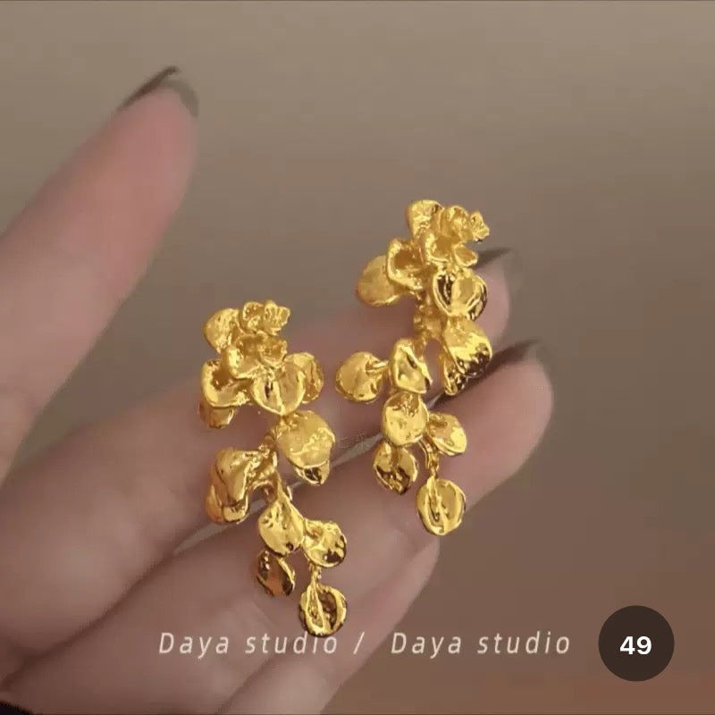 New Dainty Dangle Earrings
