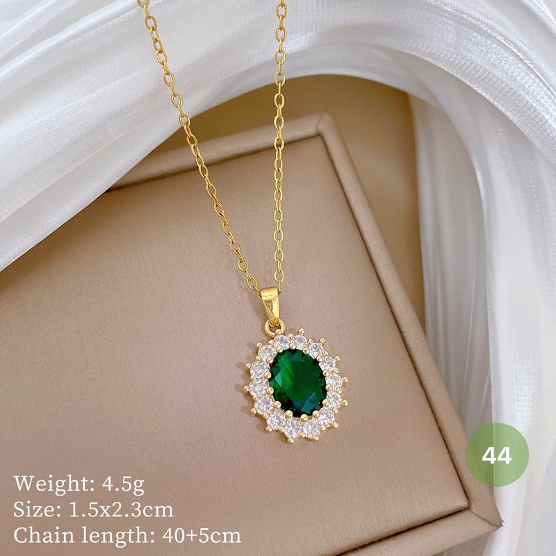 Shiny Golden Necklace