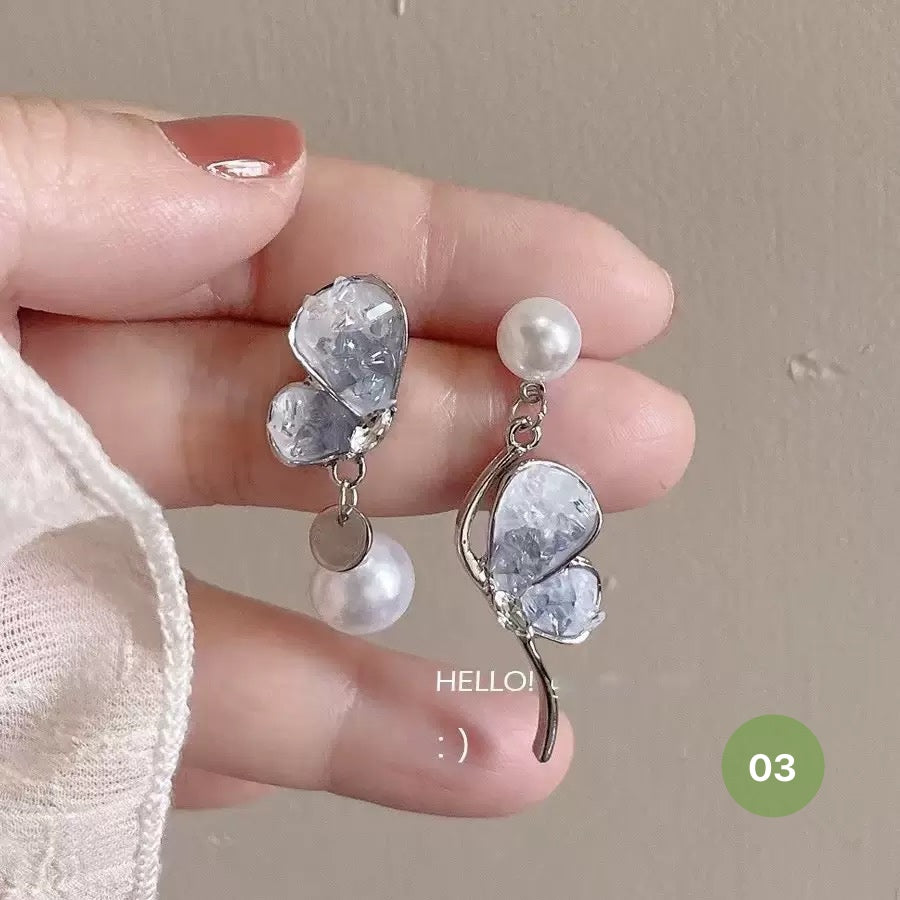 New Dainty Dangle Earrings