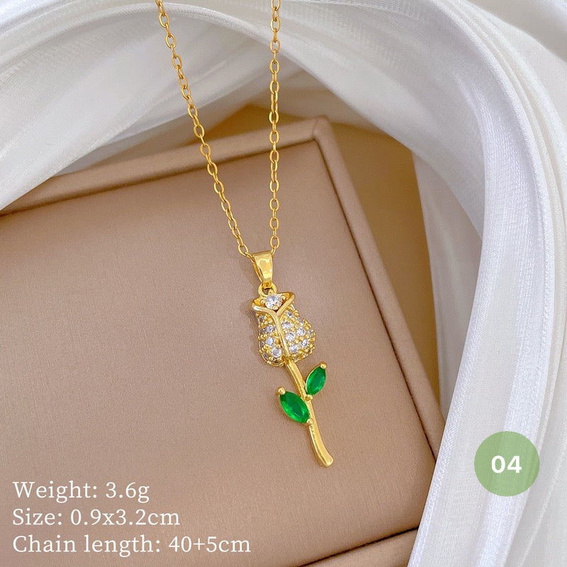 Shiny Golden Necklace