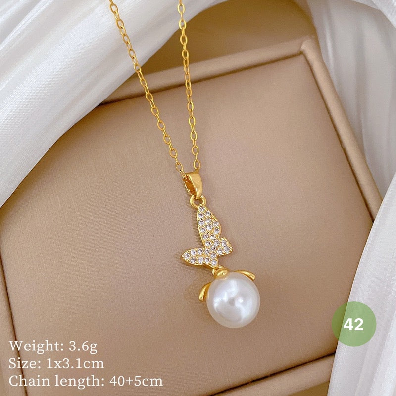 Shiny Golden Necklace