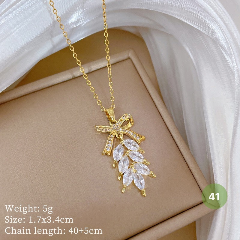 Shiny Golden Necklace