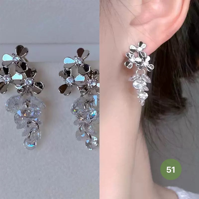 New Dainty Dangle Earrings