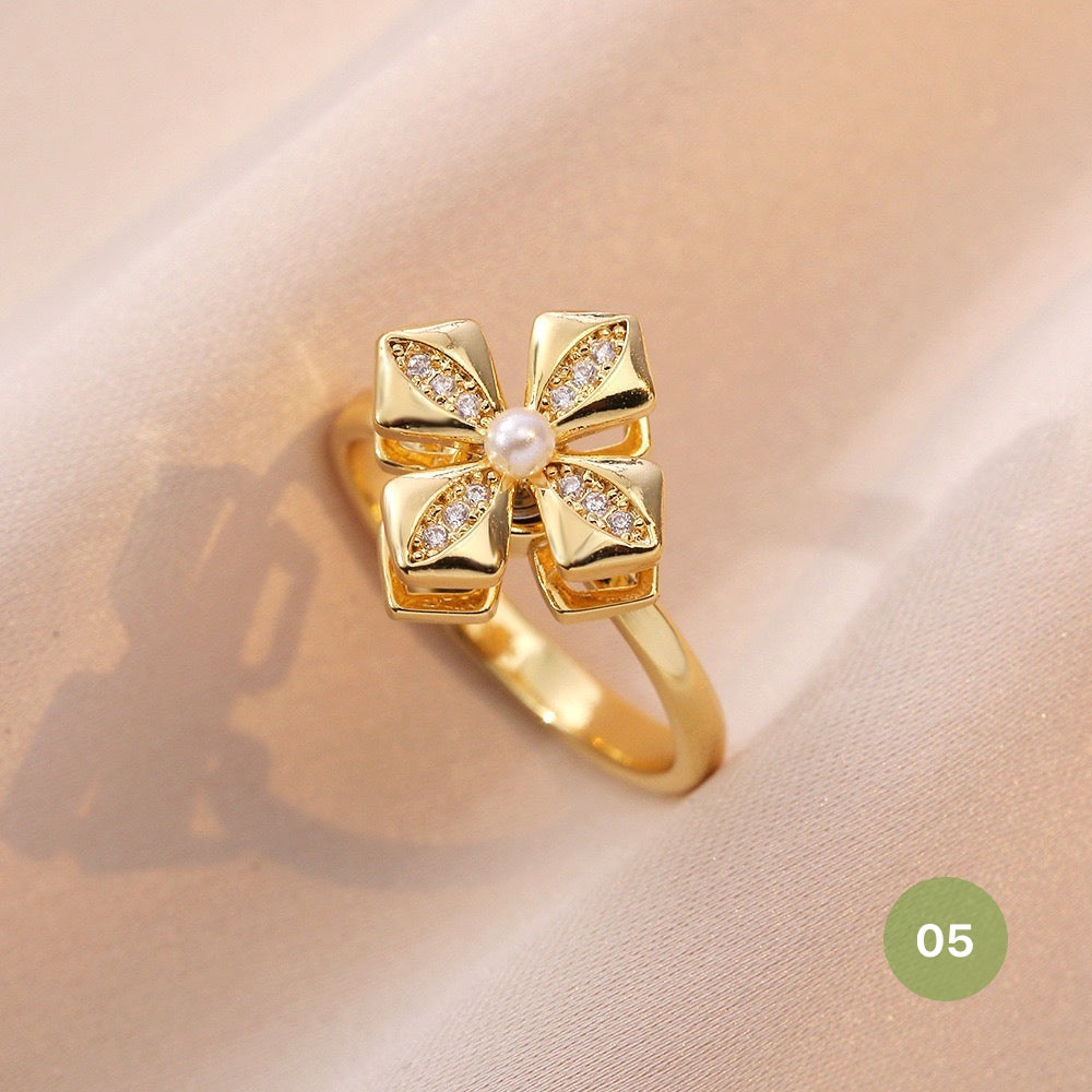 Golden Spinner Ring