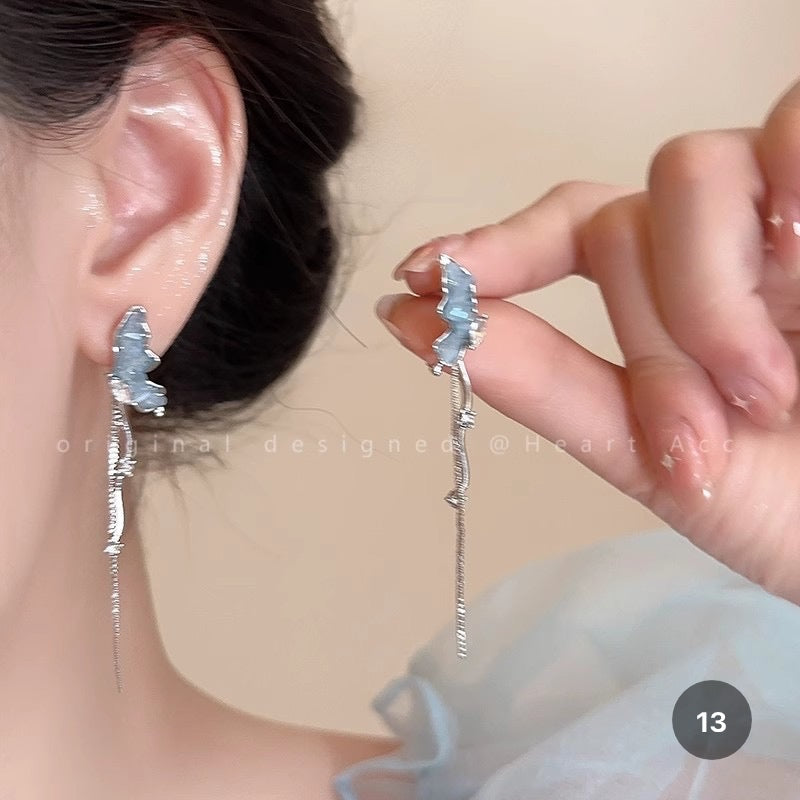New Dainty Dangle Earrings