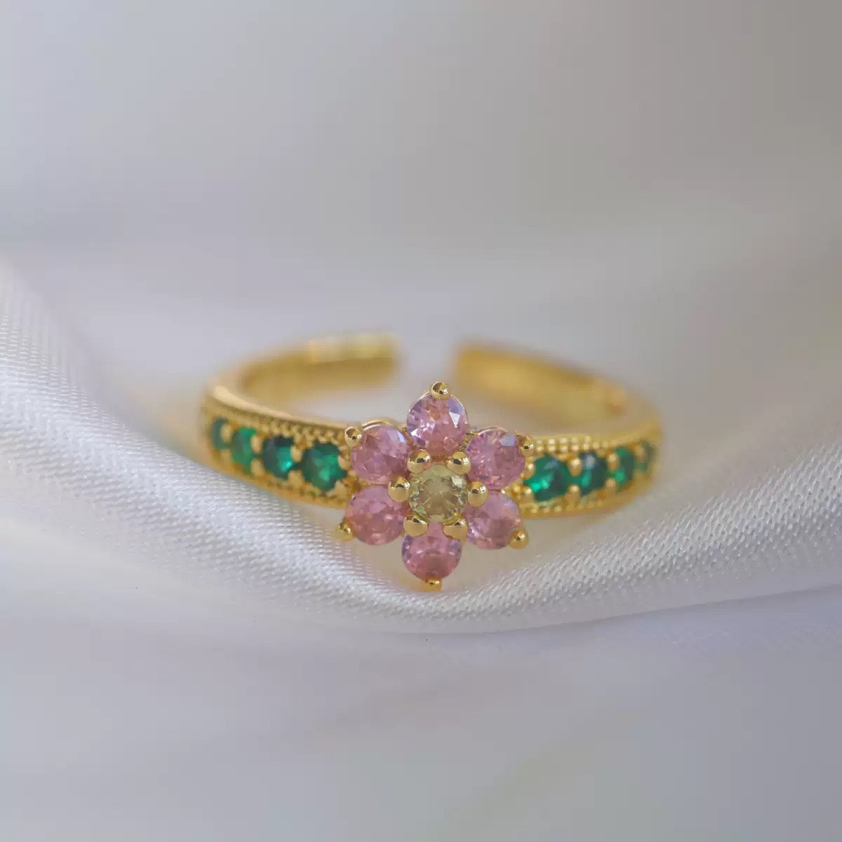 Dainty Ring - Blind Bag