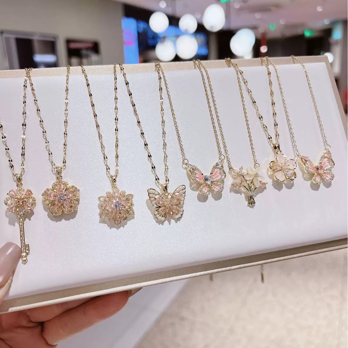 Dainty Golden Necklace