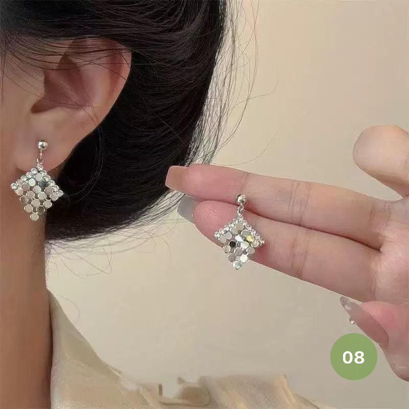 New Dainty Dangle Earrings