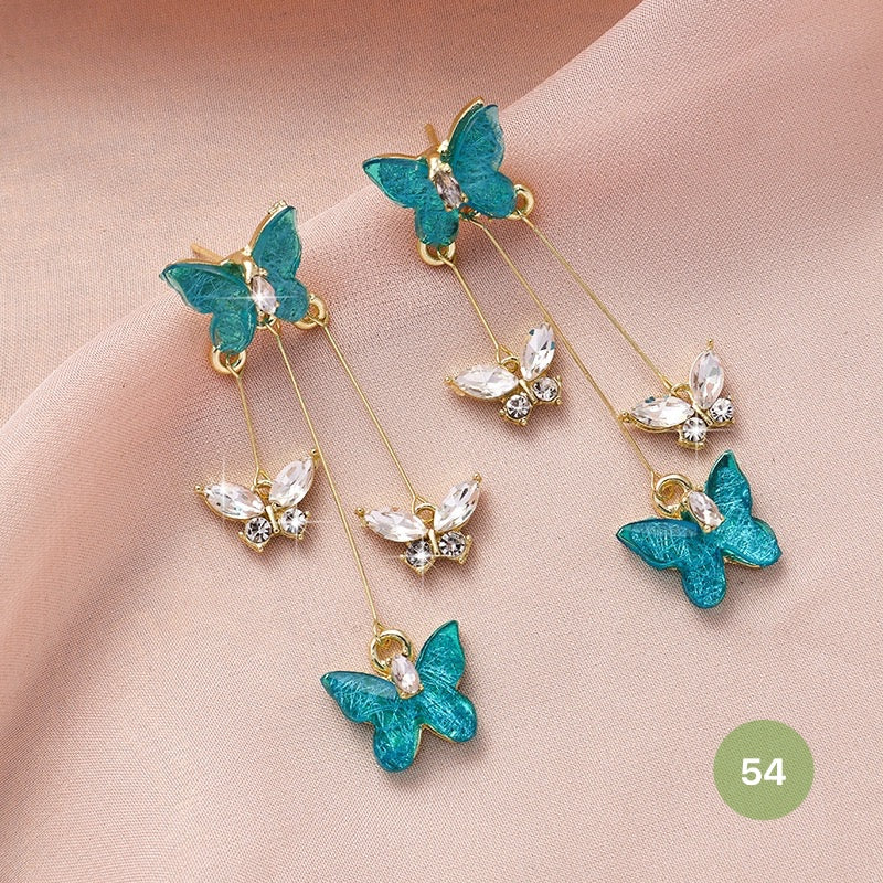 New Dainty Dangle Earrings