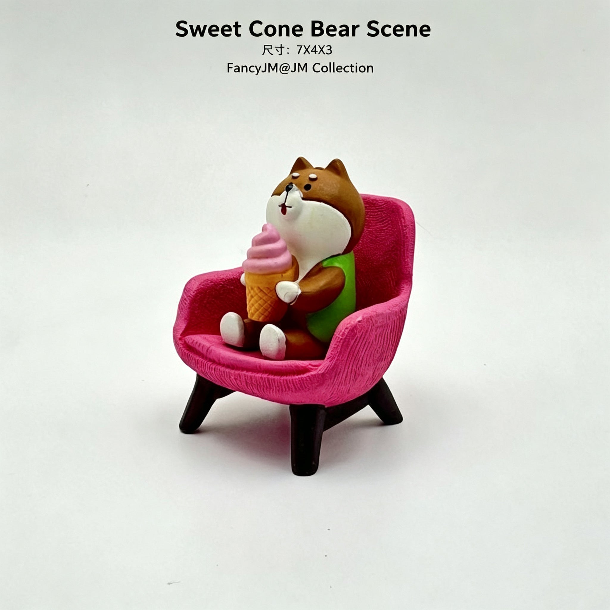 Cozy Sitting Cat  Figurines