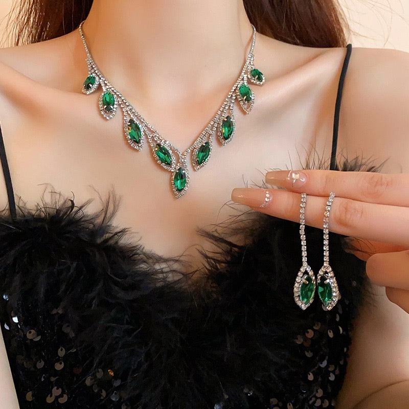 Fancy Shiny Jewelry Set