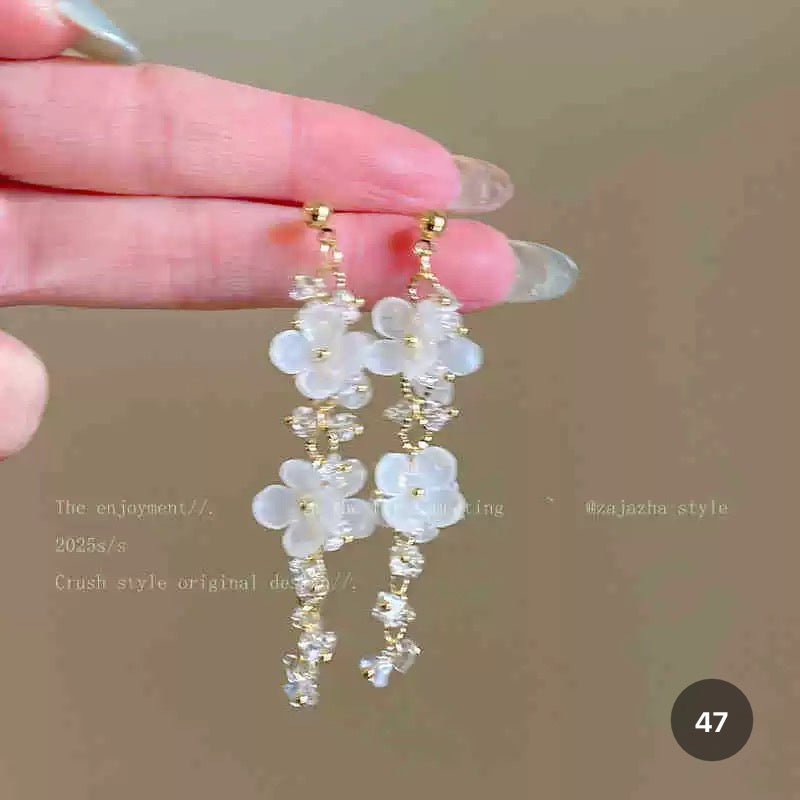 New Dainty Dangle Earrings