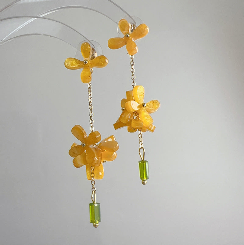 Osmanthus dangle earrings