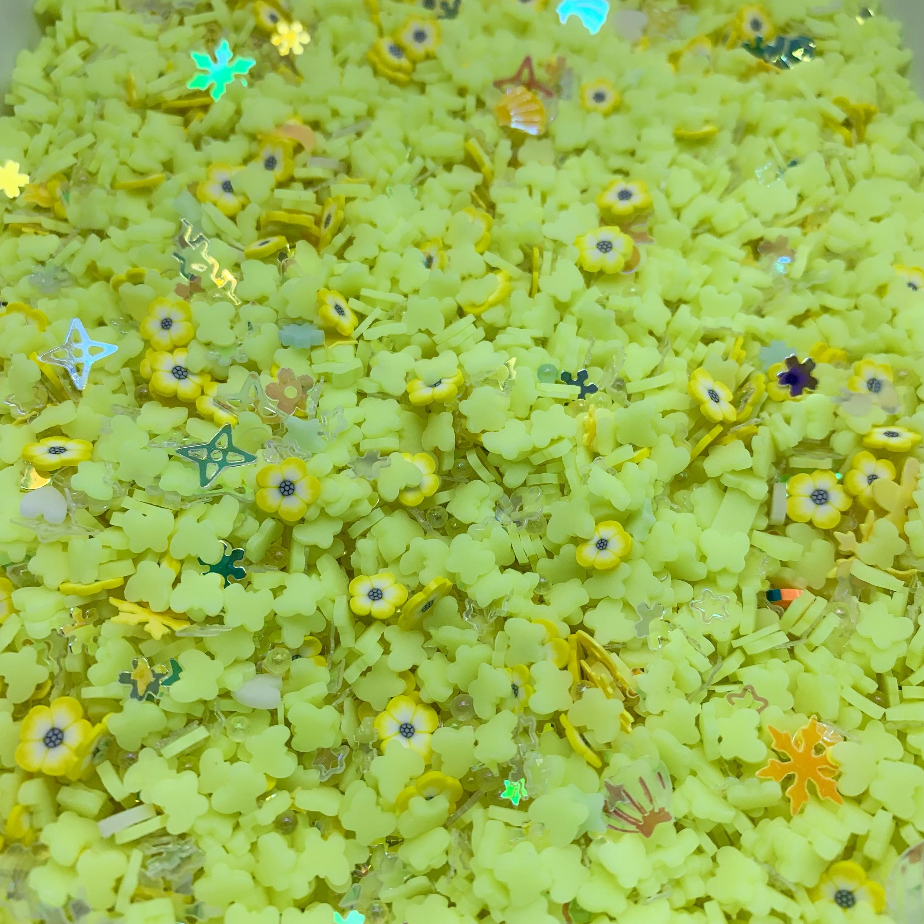 Glowing Patch Glitter Flakes  (Strong Luminous)