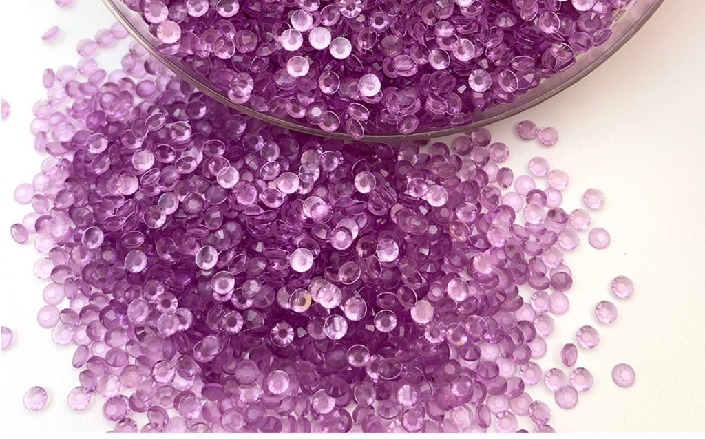 Glowing Rhinestones 3mm  (Strong Luminous)